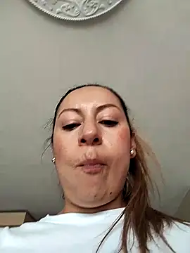 Katalina S3xy online show from March 3, 2025, 4:05 pm