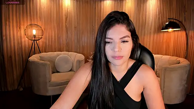 Snapshot of ValeriaRoldanX chatting on September 30, 2025, 3:23 am ValeriaRoldanX online show from September 30, 2025, 3:23 am