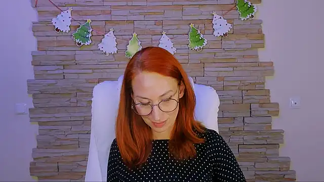 rocco red online show from December 10, 2024, 6:28 pm