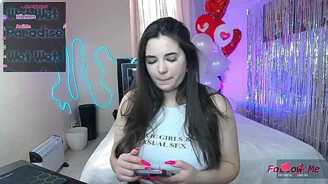 Lillianhot68 online show from February 28, 2026, 10:37 am