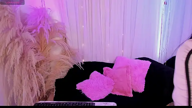 Snapshot of Hannie_ws chatting on October 1, 2025, 8:46 pm Hannie ws online show from October 1, 2025, 8:46 pm