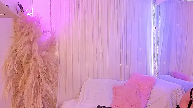 Snapshot of Hannie_ws chatting on October 28, 2025, 8:08 pm Hannie ws online show from October 28, 2025, 8:08 pm