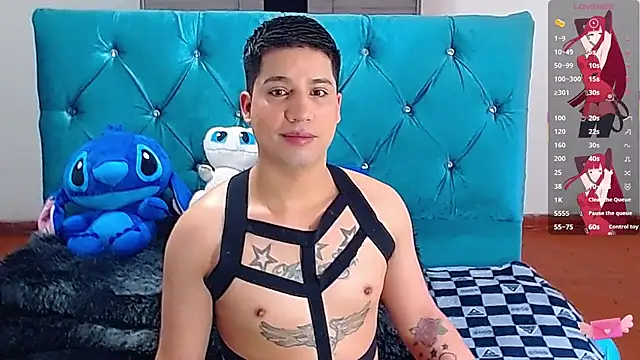 Snapshot of Randy_horny chatting on October 9, 2025, 6:41 pm Randy horny online show from October 9, 2025, 6:41 pm