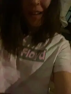 Snapshot of AnnieMoxxxie chatting on March 10, 2025, 5:43 am AnnieMoxxxie online show from March 10, 2025, 5:43 am