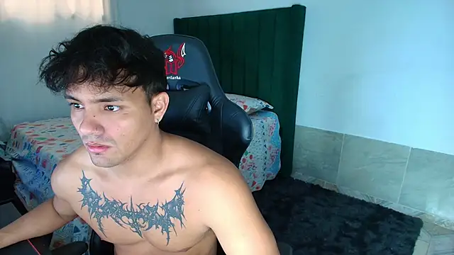 man dur07 online show from April 20, 2026, 9:38 pm