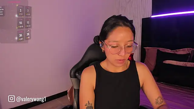 Valery wang online show from October 1, 2025, 11:36 am