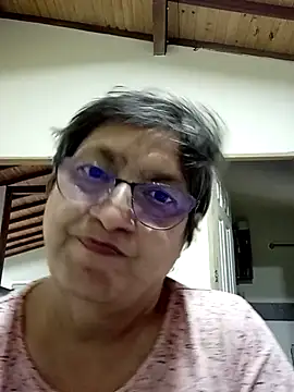 Snapshot of florecita69 chatting on March 22, 2025, 10:04 pm florecita69 online show from March 22, 2025, 10:04 pm