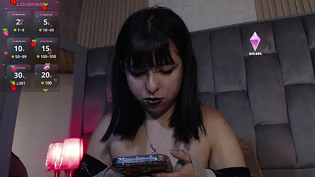 Snapshot of kittyhouse_hs chatting on March 6, 2025, 6:41 am kittyhouse hs online show from March 6, 2025, 6:41 am
