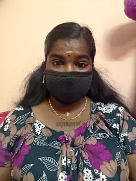 Snapshot of sulekha-mallu chatting on October 31, 2025, 3:14 am sulekha-mallu online show from October 31, 2025, 3:14 am