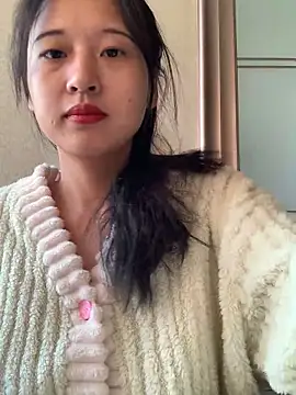 Snapshot of Xiaoli6688 chatting on December 17, 2024, 8:12 am Xiaoli6688 online show from December 17, 2024, 8:12 am