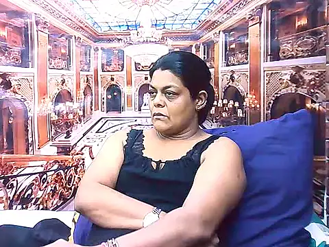 indianCherryPie online show from December 21, 2025, 5:20 am