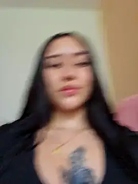 Snapshot of Selena_blake chatting on March 22, 2025, 5:41 pm Selena blake online show from March 22, 2025, 5:41 pm