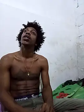 LarryCollin online show from October 5, 2025, 4:25 am