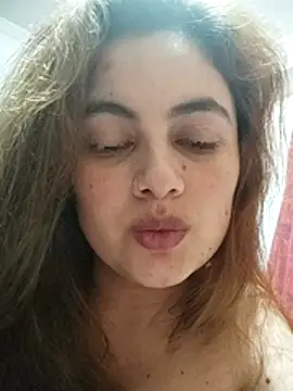 Nicolle Jansen online show from November 9, 2025, 5:11 am