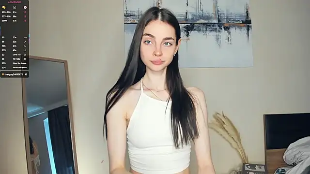 MaryJacksoon online show from June 2, 2026, 8:03 am