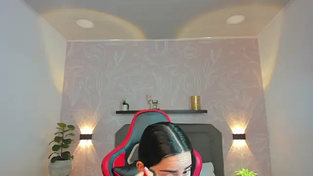 angelica dymond online show from February 19, 2025, 12:11 pm