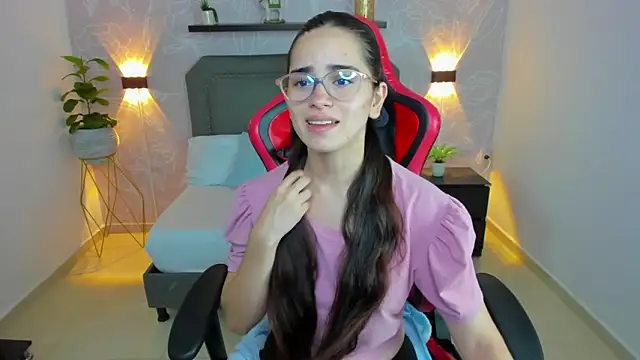 angelica dymond online show from February 28, 2025, 1:47 pm