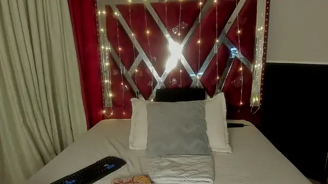 MicaelaHot  online show from April 12, 2026, 2:59 am