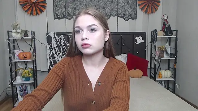 Snapshot of LaraPika chatting on October 27, 2025, 5:58 pm LaraPika online show from October 27, 2025, 5:58 pm