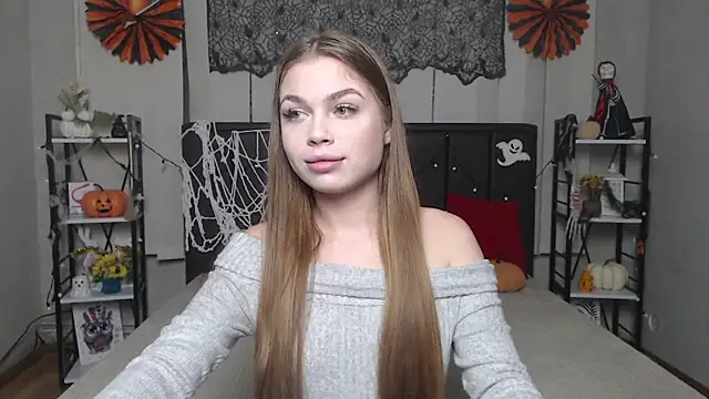 Snapshot of LaraPika chatting on October 30, 2025, 6:12 am LaraPika online show from October 30, 2025, 6:12 am