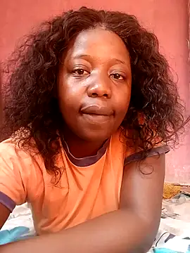 Snapshot of SWEETCLITYxxx chatting on December 7, 2024, 11:45 am SWEETCLITYxxx online show from December 7, 2024, 11:45 am