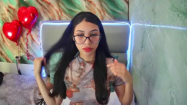 AmberJeong online show from February 10, 2025, 9:47 pm