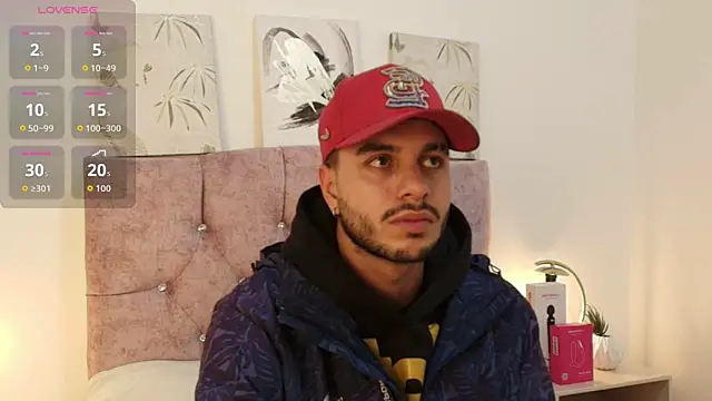 Amadeo Wild online show from April 13, 2026, 4:05 am