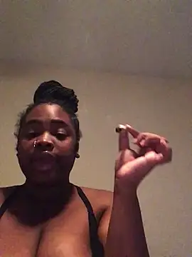 cocodreamxoxo online show from December 9, 2024, 10:30 pm