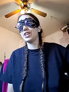 PearMaki online show from September 21, 2025, 4:34 pm