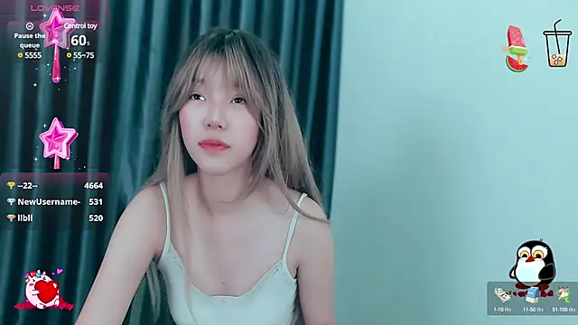 -Poison-Ivy- online show from December 23, 2024, 1:45 pm