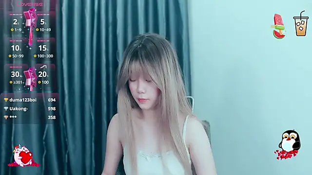 -Poison-Ivy- online show from December 9, 2024, 9:28 am