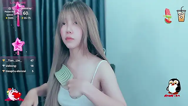 -Poison-Ivy- online show from December 7, 2024, 7:21 am