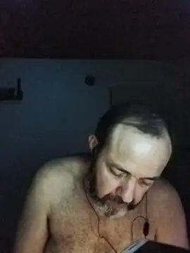 Snapshot of Leocesar37 chatting on October 11, 2025, 7:20 am Leocesar37 online show from October 11, 2025, 7:20 am