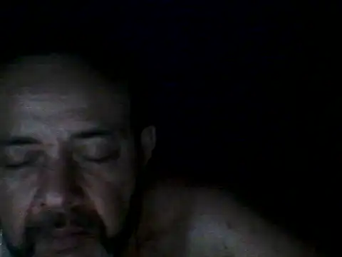 Snapshot of Leocesar37 chatting on September 19, 2025, 6:17 am Leocesar37 online show from September 19, 2025, 6:17 am