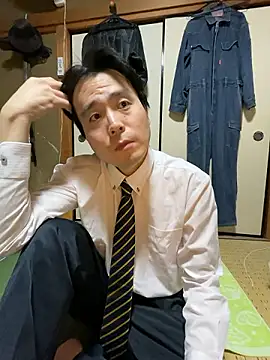 Snapshot of shigeki-113 chatting on October 6, 2025, 2:40 pm shigeki-113 online show from October 6, 2025, 2:40 pm