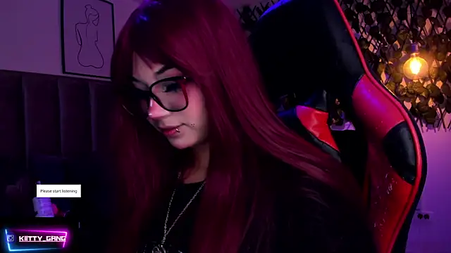 Kitty Gang online show from December 19, 2025, 2:37 am