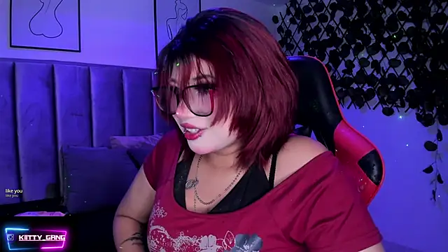 Kitty Gang online show from December 4, 2025, 2:43 am