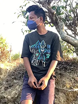 Snapshot of ShroveRising chatting on February 4, 2026, 10:32 am ShroveRising online show from February 4, 2026, 10:32 am