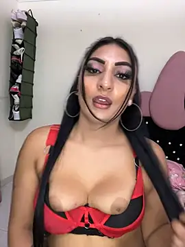 Snapshot of Brianna_Trans00 chatting on February 22, 2025, 10:29 am Brianna Trans00 online show from February 22, 2025, 10:29 am
