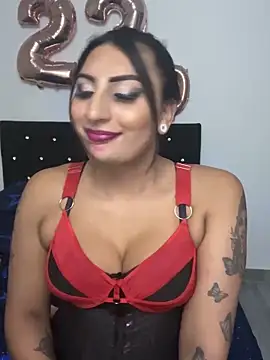 Snapshot of Brianna_Trans00 chatting on December 15, 2024, 9:13 am Brianna Trans00 online show from December 15, 2024, 9:13 am