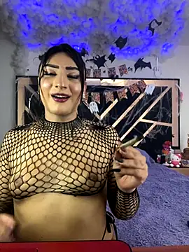 Snapshot of Brianna_Trans00 chatting on October 18, 2025, 2:13 am Brianna Trans00 online show from October 18, 2025, 2:13 am