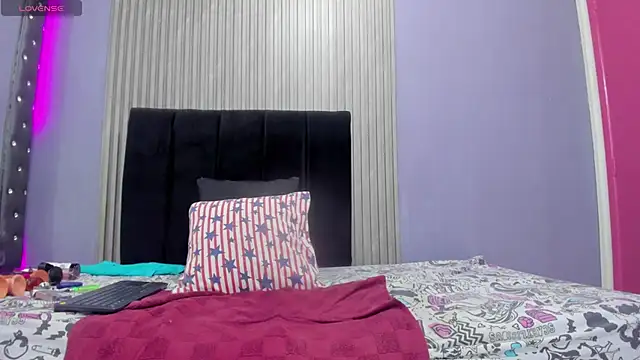 Snapshot of Cindy_milf chatting on June 28, 2026, 4:24 pm Cindy milf online show from June 28, 2026, 4:24 pm
