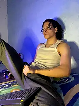 lax777  online show from October 13, 2025, 5:09 am