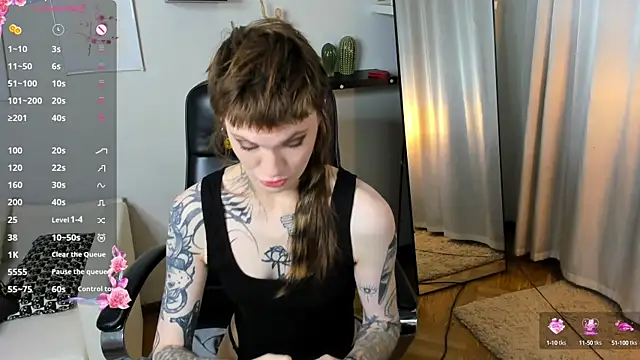 Snapshot of Fog_Foggy_Love chatting on October 11, 2025, 8:54 pm Fog Foggy Love online show from October 11, 2025, 8:54 pm