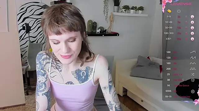 Snapshot of Fog_Foggy_Love chatting on March 16, 2025, 9:16 pm Fog Foggy Love online show from March 16, 2025, 9:16 pm