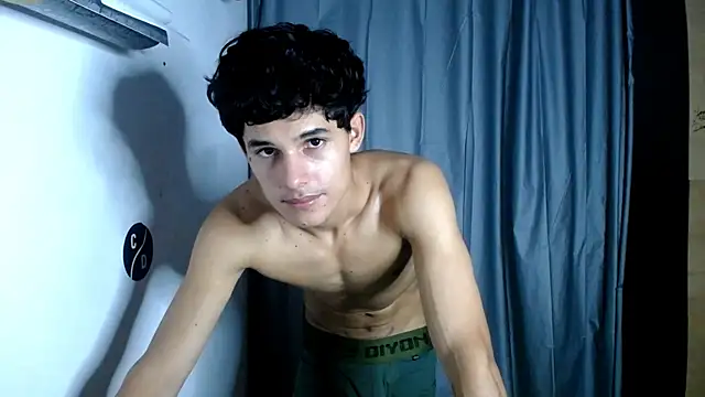 freddy romas online show from February 13, 2025, 3:39 am