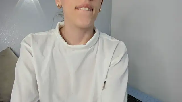 yulievans online show from January 27, 2025, 9:55 am