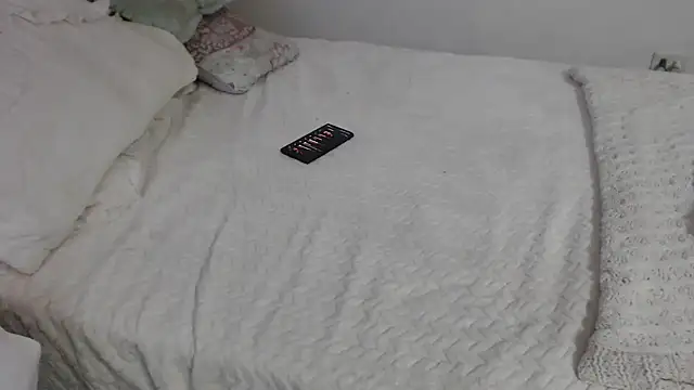 mysterymel online show from September 24, 2025, 8:26 pm