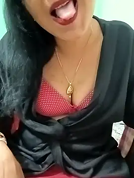 Snapshot of Saroj-Shah chatting on October 21, 2025, 6:51 pm Saroj-Shah online show from October 21, 2025, 6:51 pm