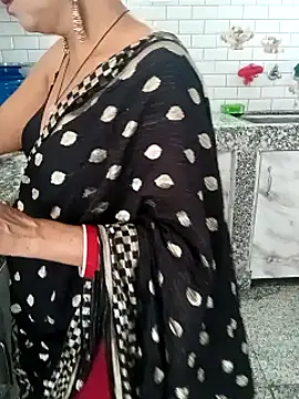 Snapshot of Saroj-Shah chatting on September 23, 2025, 5:58 am Saroj-Shah online show from September 23, 2025, 5:58 am